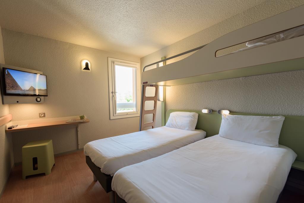 Ibis Budget Avignon Nord Льо Понте Екстериор снимка