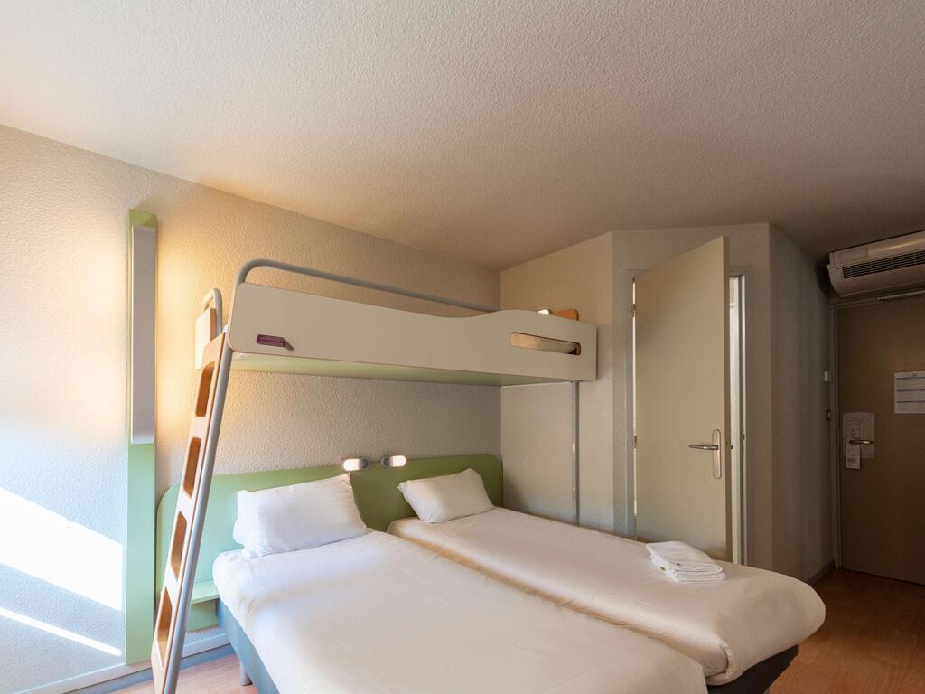 Ibis Budget Avignon Nord Льо Понте Екстериор снимка